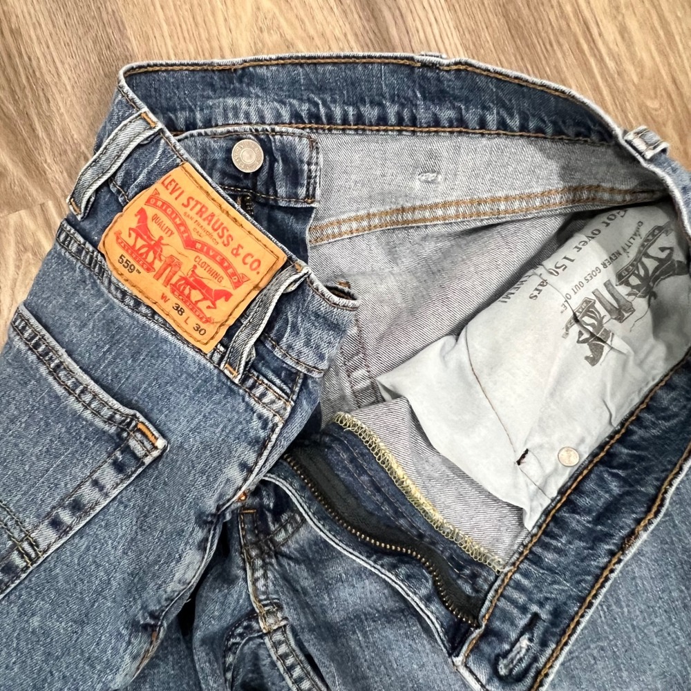 Levis 559 Relaxed Straight Jeans Mens 38x30 Medium Wash Blue Denim Pants